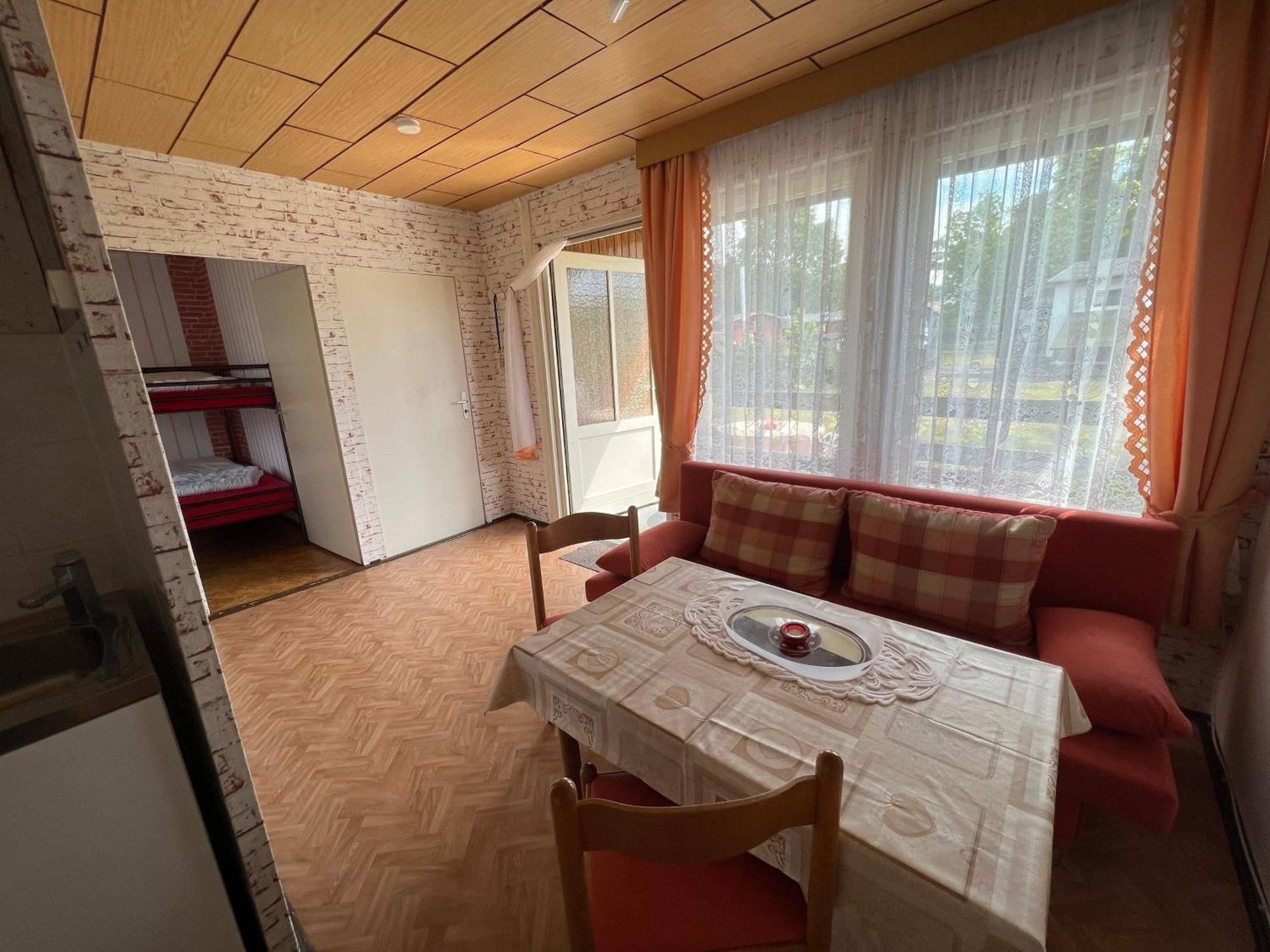 Ferien-Bungalow Im Seebad Ueckermuendeot Bellin Bagian luar foto